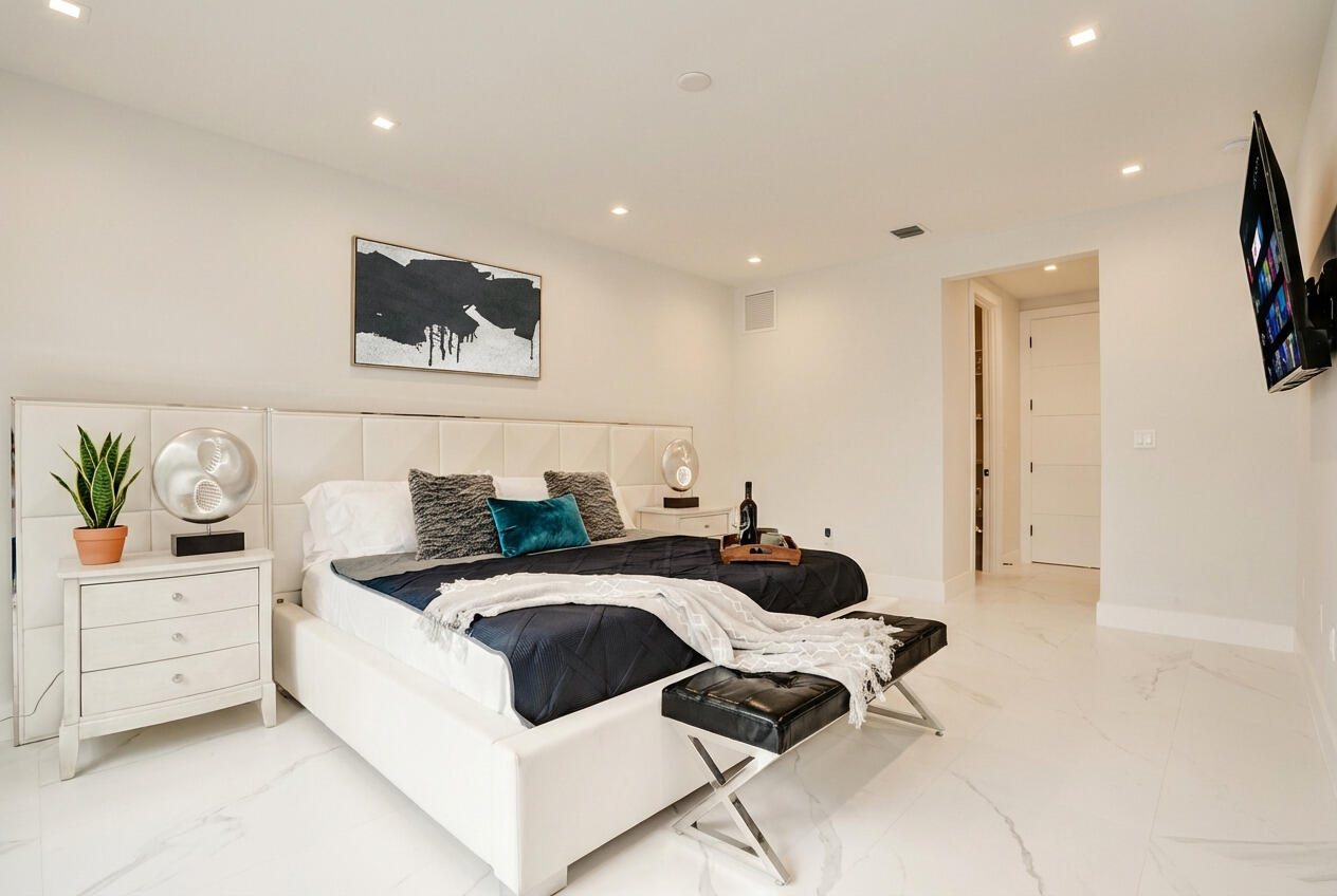 Beverly Heights 1-30 B - Residential Lease