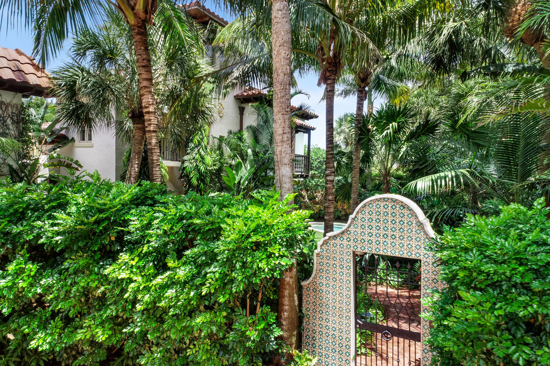 EL CID SECOND ADD - Residential