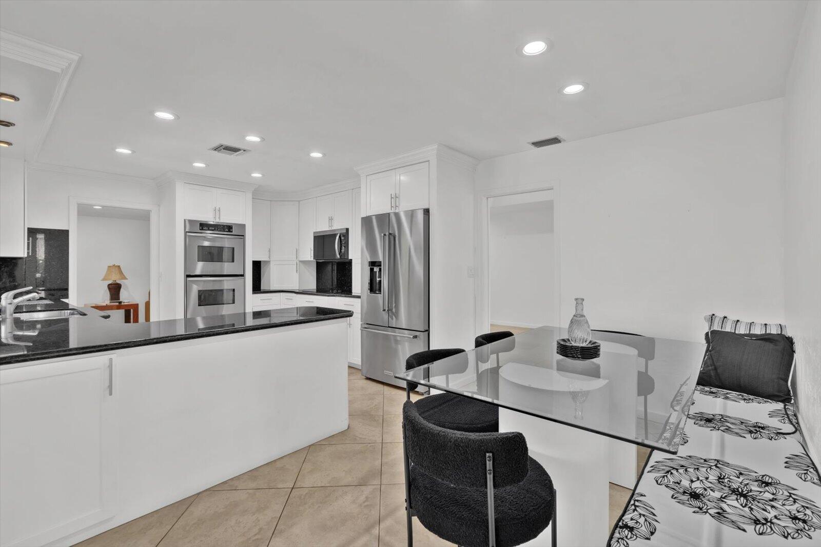 HOLLYWOOD HILLS NORTH SEC ONE - Residential