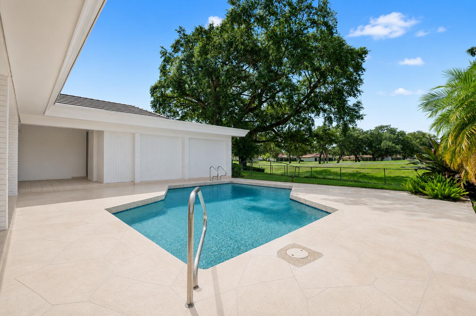 HOLLYWOOD HILLS NORTH SEC ONE - Residential