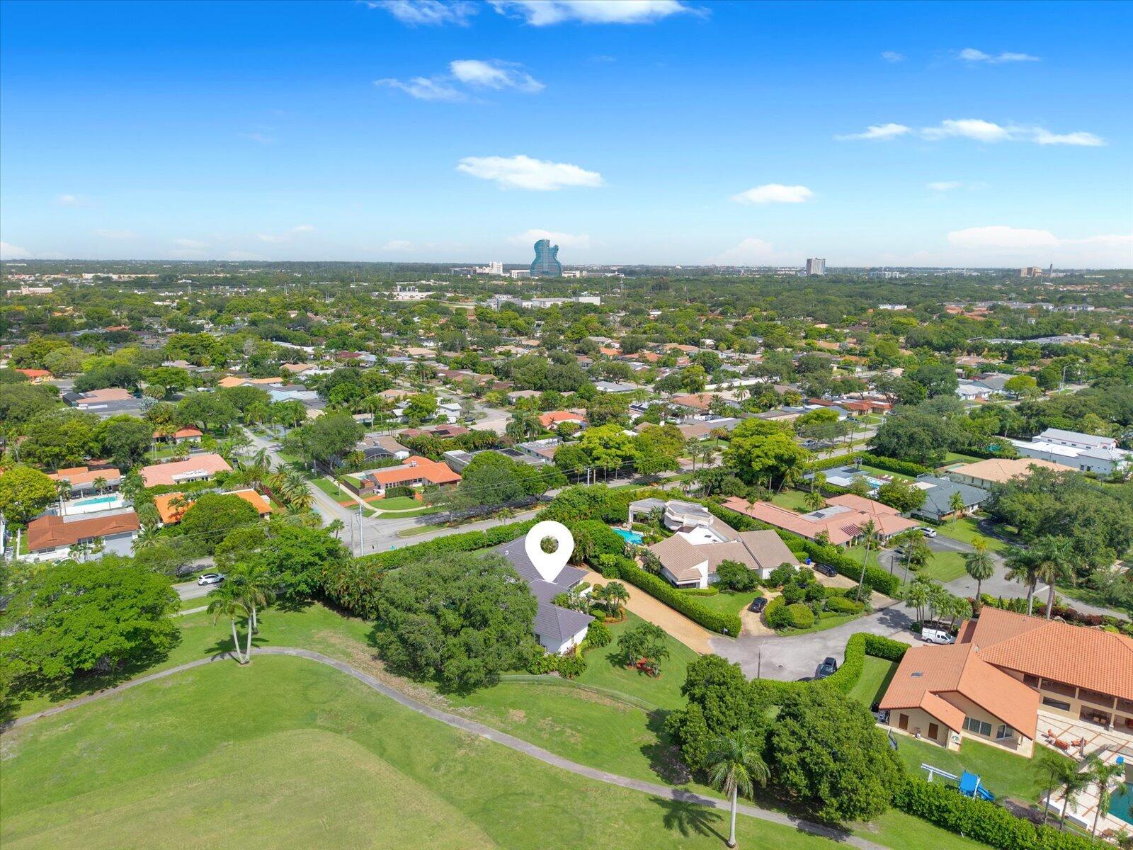 HOLLYWOOD HILLS NORTH SEC ONE - Residential