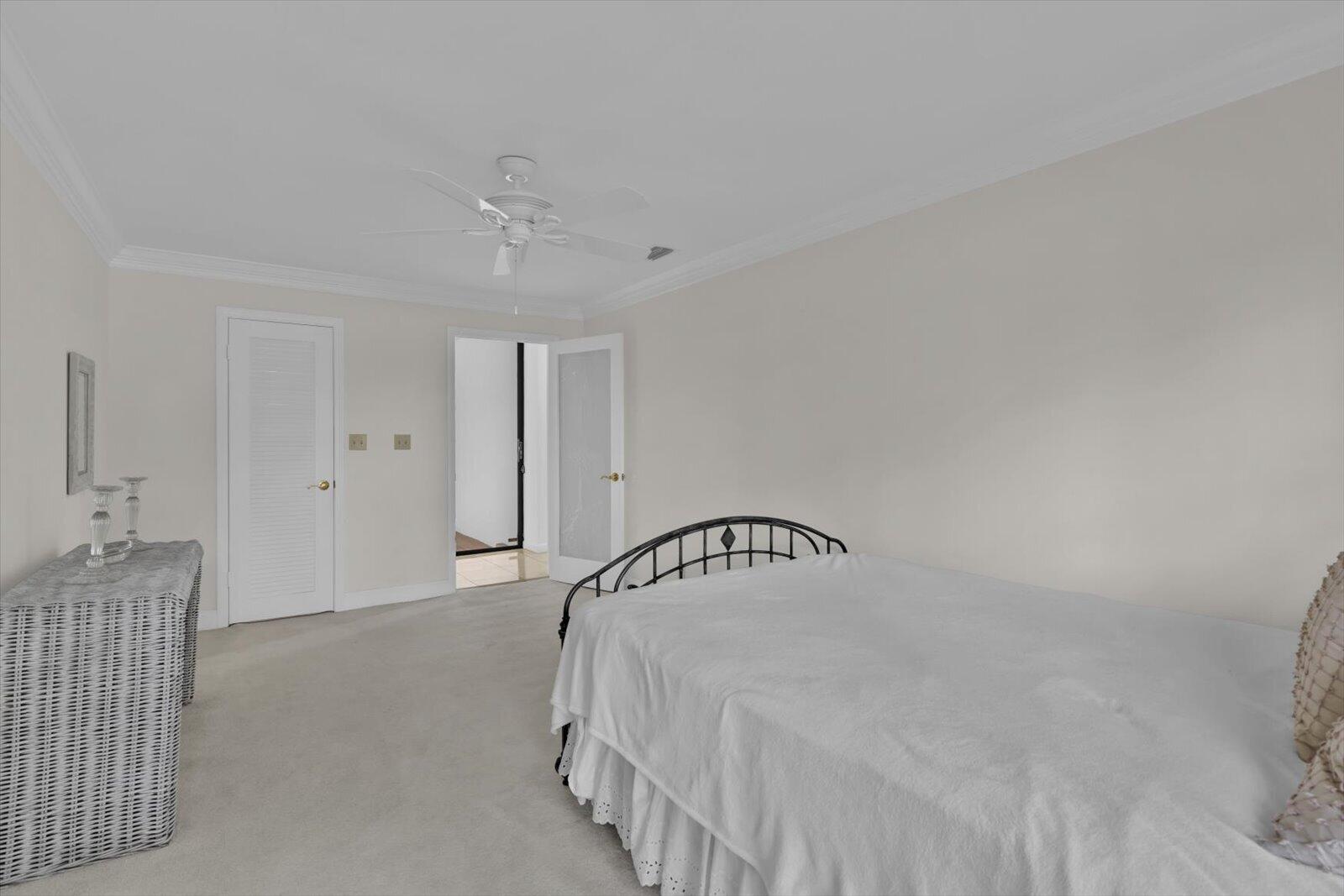 HOLLYWOOD HILLS NORTH SEC ONE - Residential