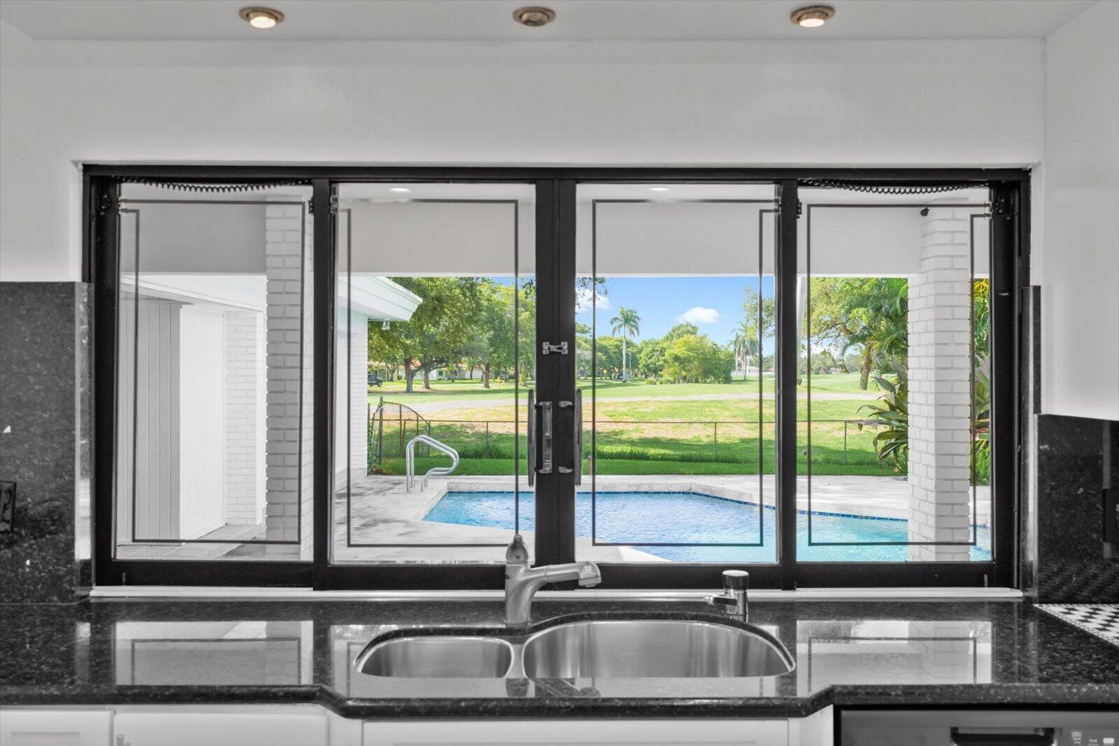 HOLLYWOOD HILLS NORTH SEC ONE - Residential