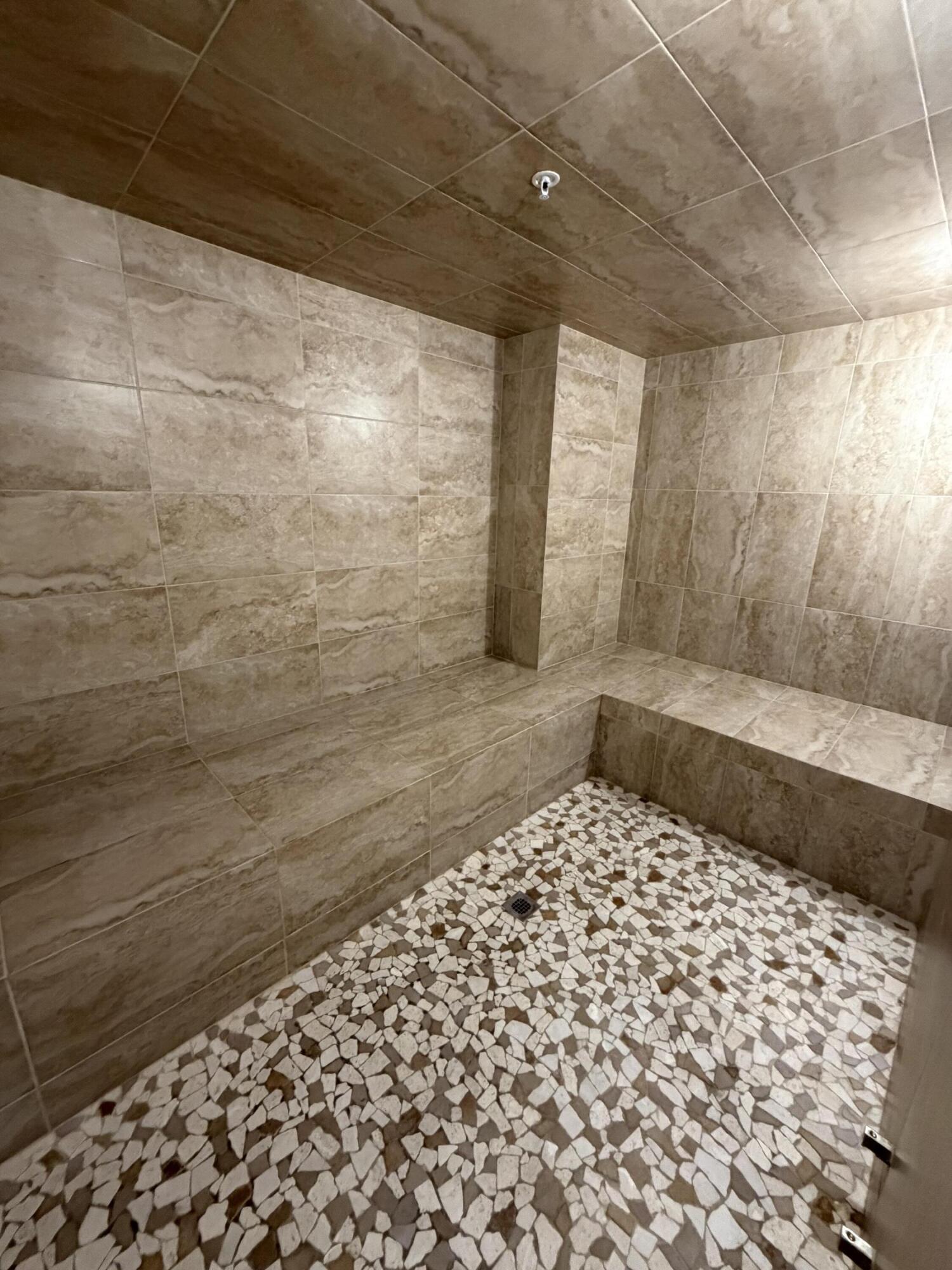 610 CLEMATIS CONDO - Residential
