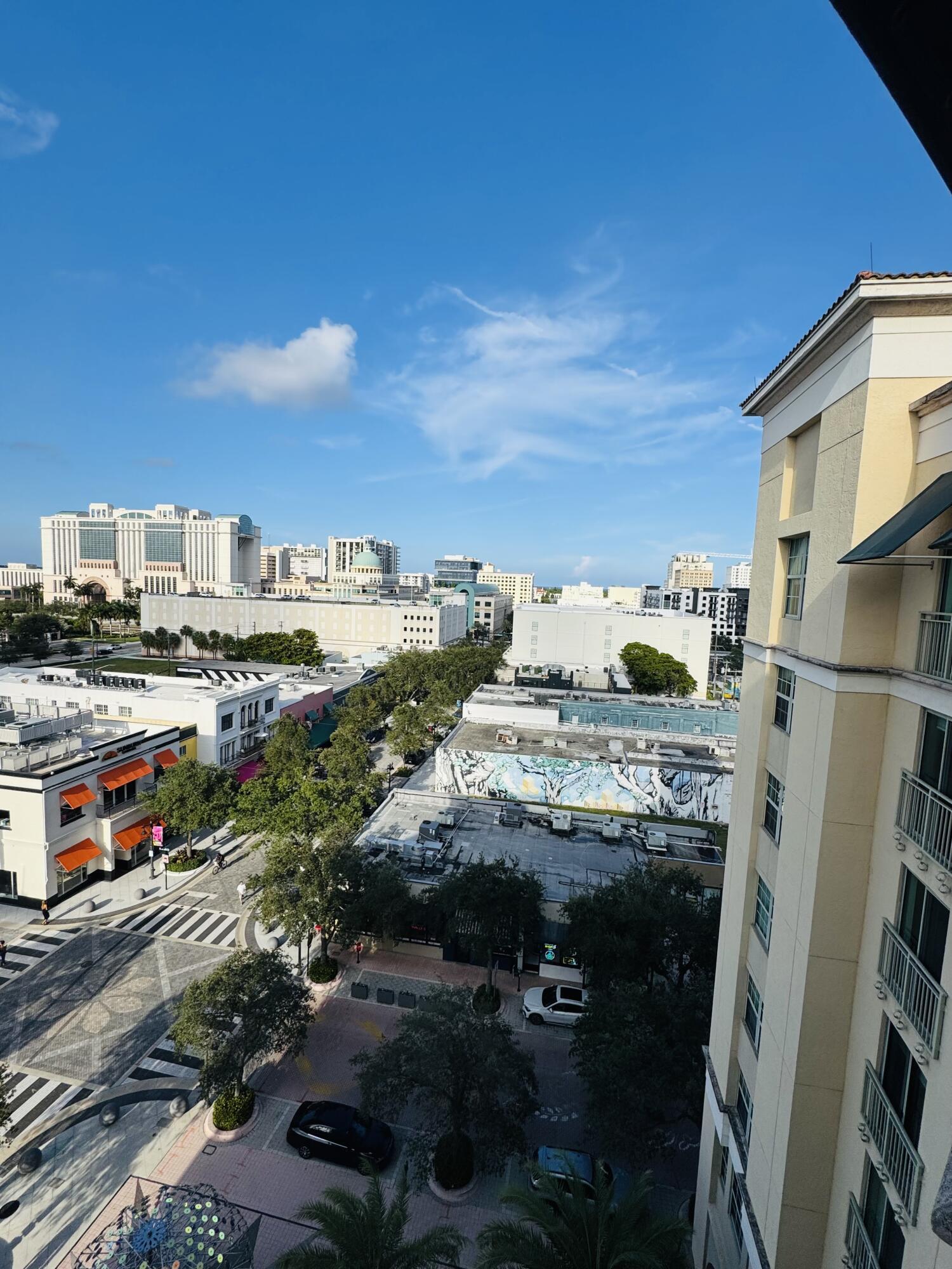 610 CLEMATIS CONDO - Residential
