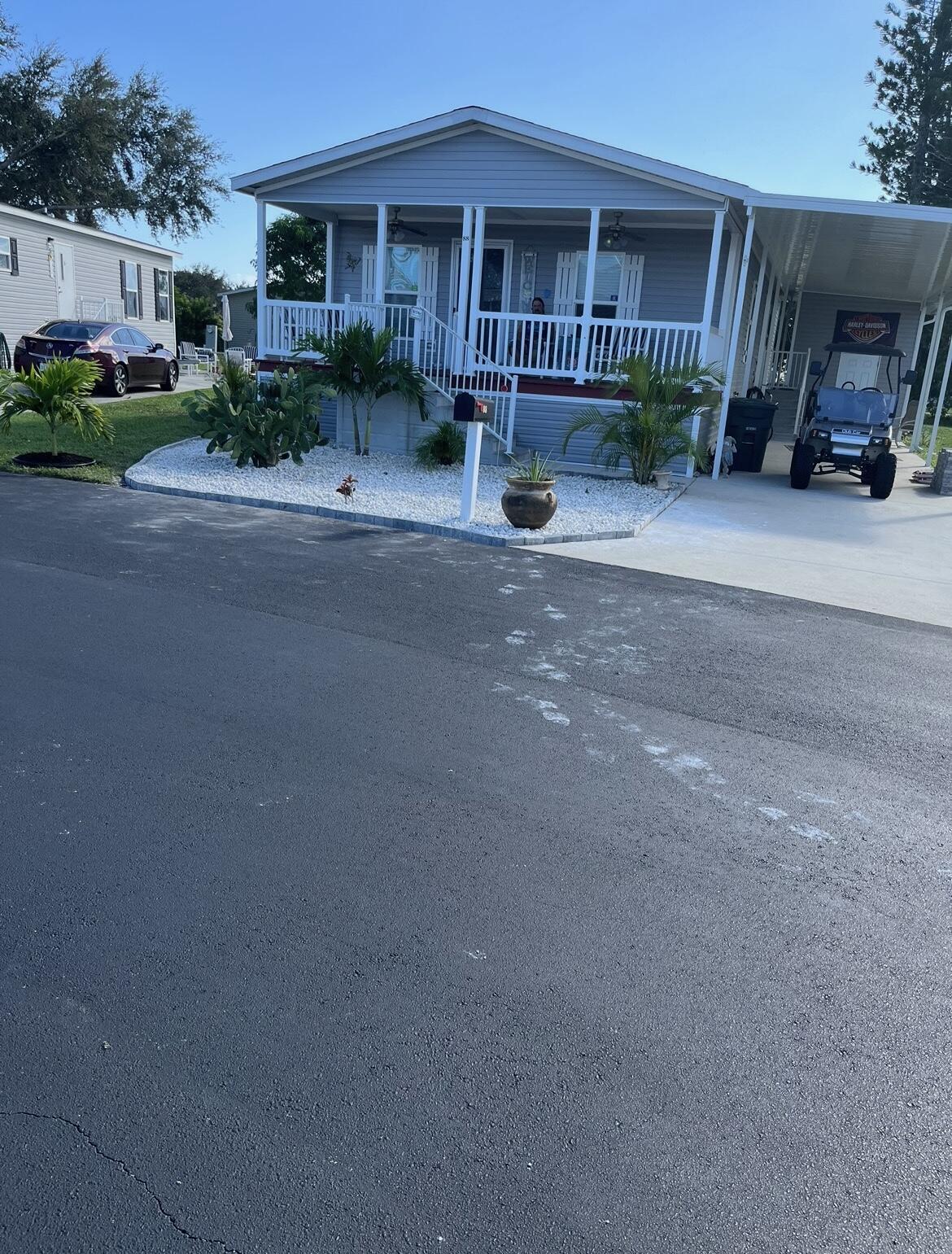 2-bedroom 2-bathroom manufactured home for sale located in a quite 55 community called sandhill shores. Home is being sold furnished. Buyers has to be park approved lot rent is over $600.come see this gorgeous house sitting right across from the clubhouse. lovely view of the pool. FINANCING IS AVAILABLE AFTER  PARK APPROVAL.