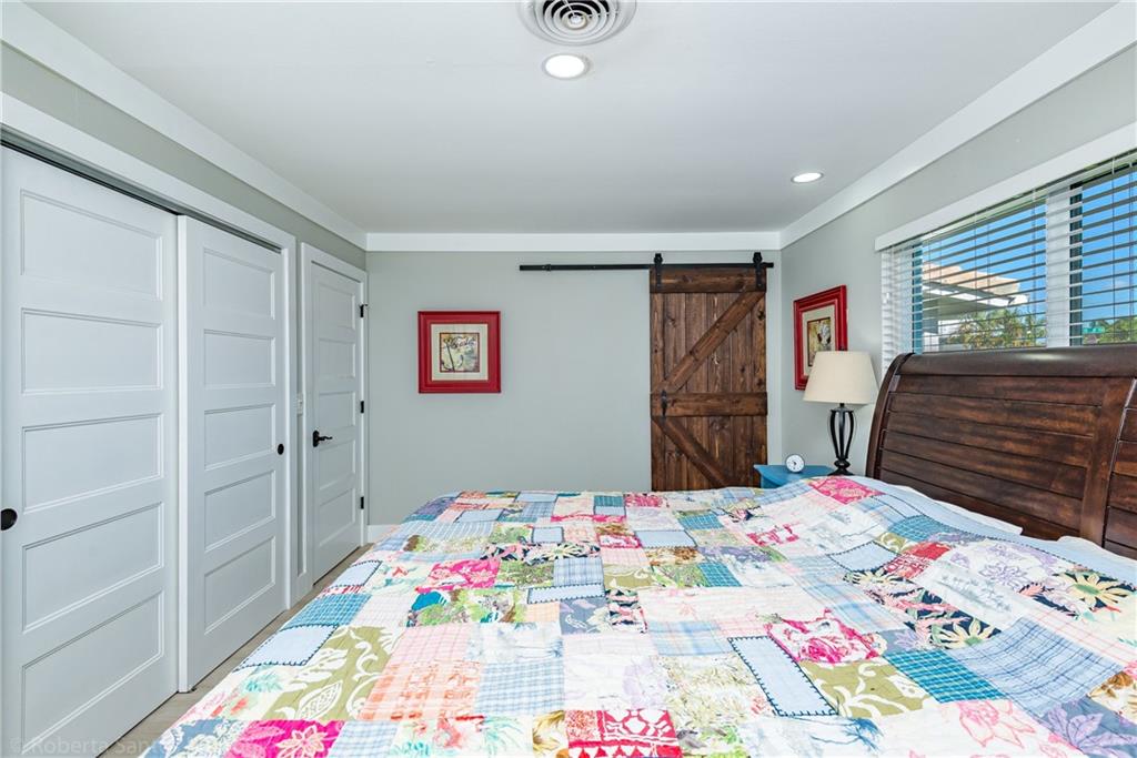Coral Manor 5th Add 57-35 - Residential