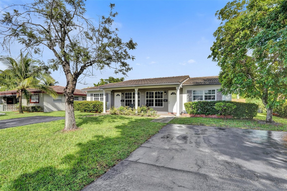 The Dells 64-40 B - Residential Income