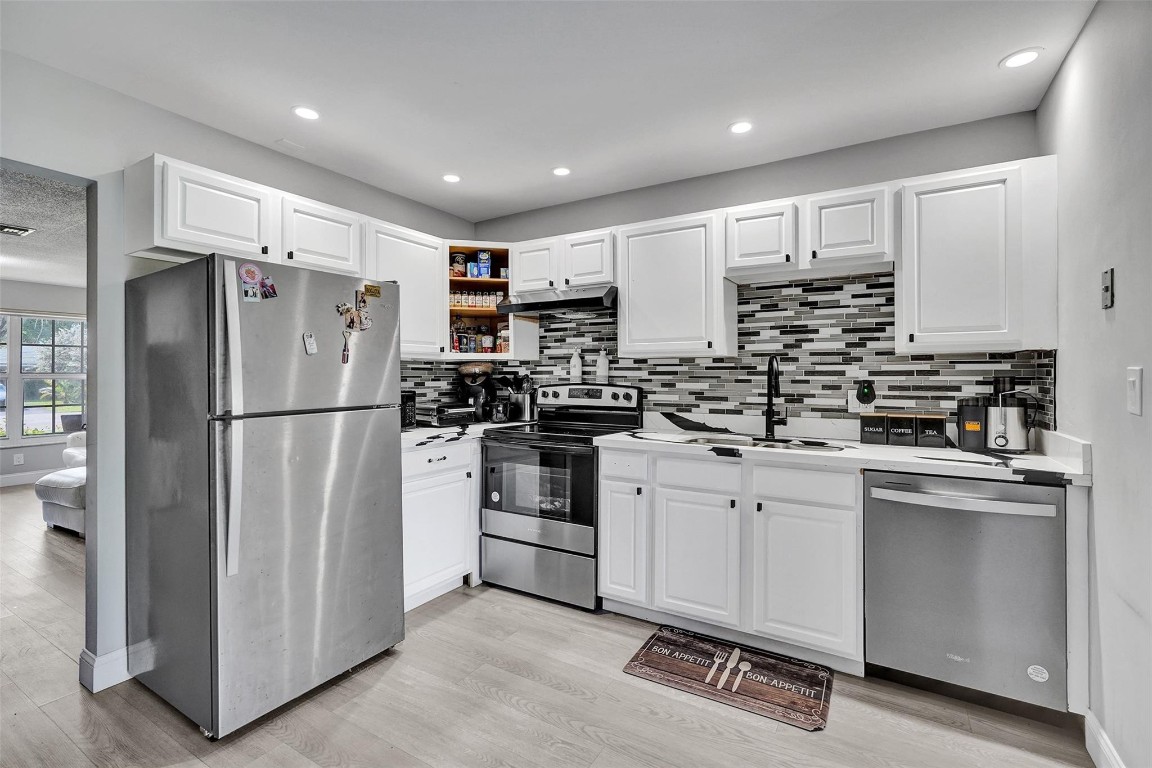 The Dells 64-40 B - Residential Income