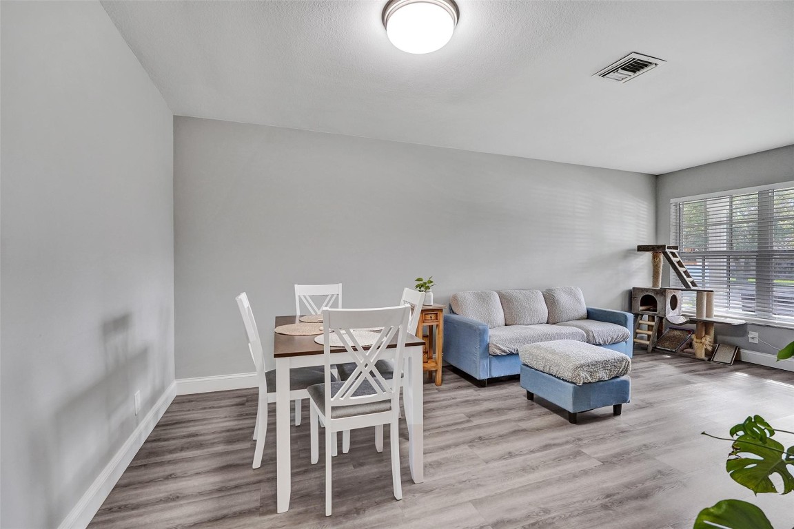 The Dells 64-40 B - Residential Income