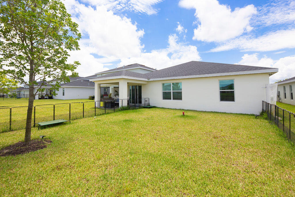 LTC RANCH WEST PHASE 1 - Residential