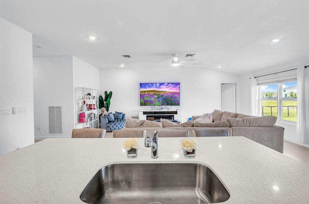 LTC RANCH WEST PHASE 1 - Residential