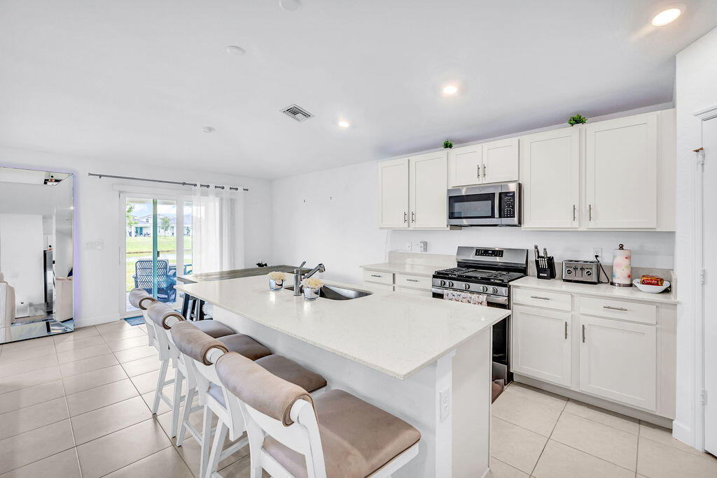 LTC RANCH WEST PHASE 1 - Residential