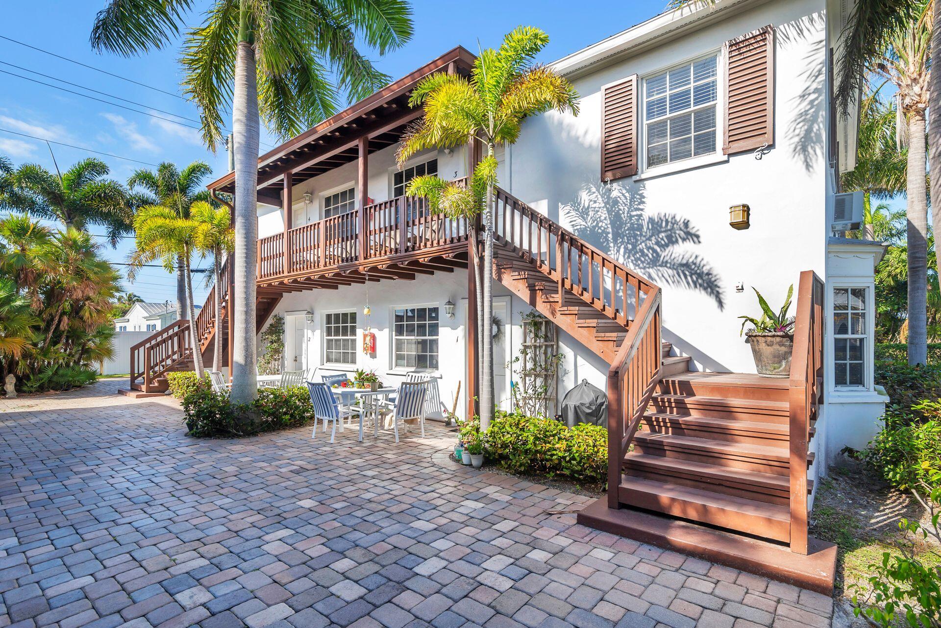 ESTATES OF SOUTH PALM BEACH - Residential