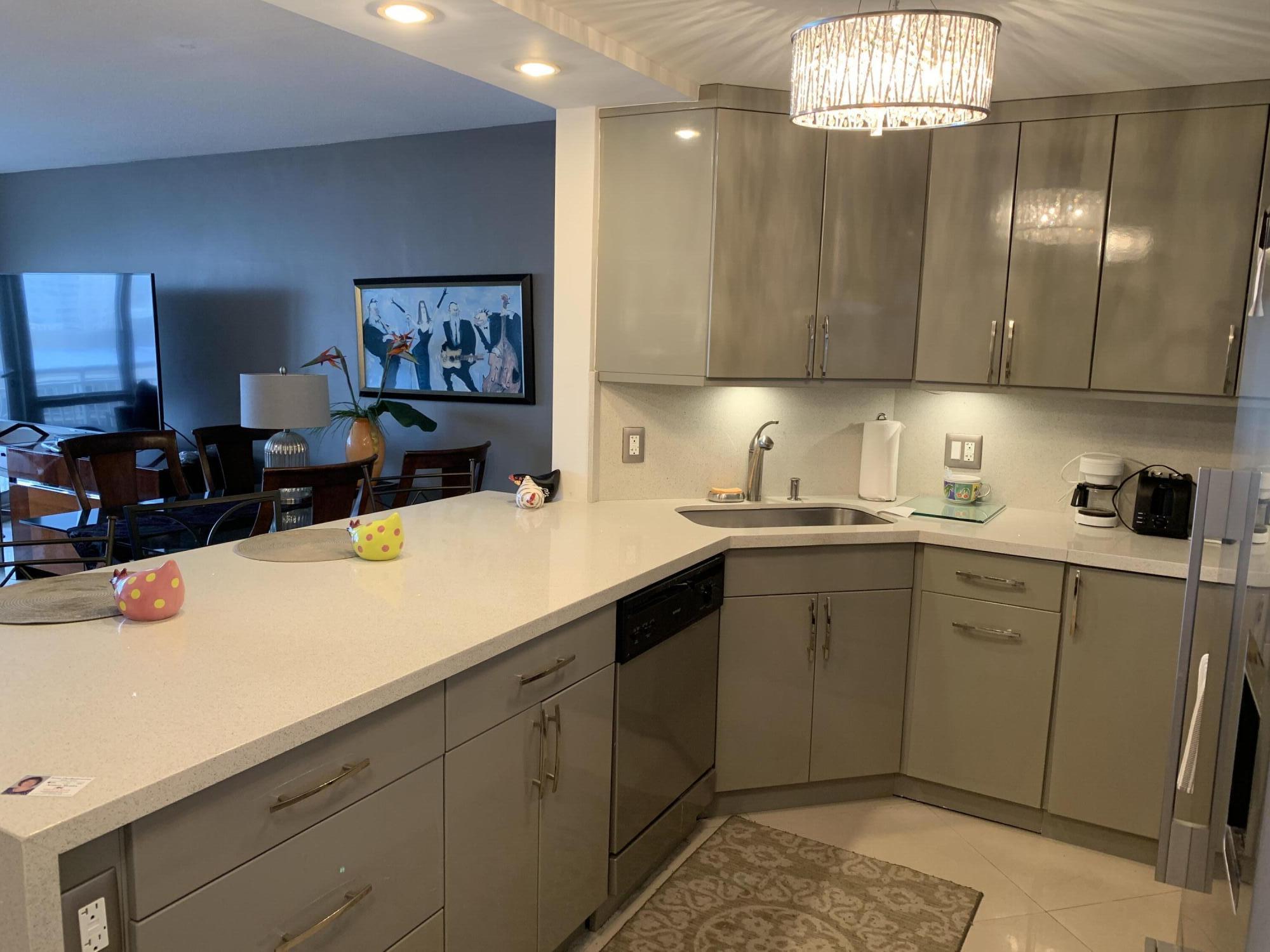 OCEAN MONARCH CONDO - Residential Lease