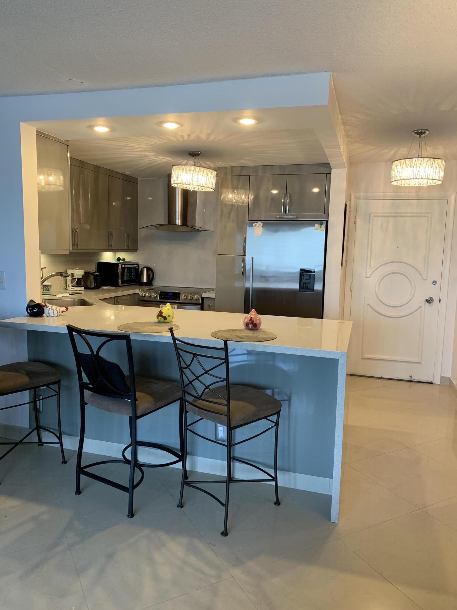 OCEAN MONARCH CONDO - Residential Lease
