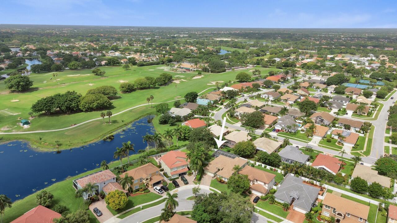 WINSTON TRAILS PAR 8 - Residential