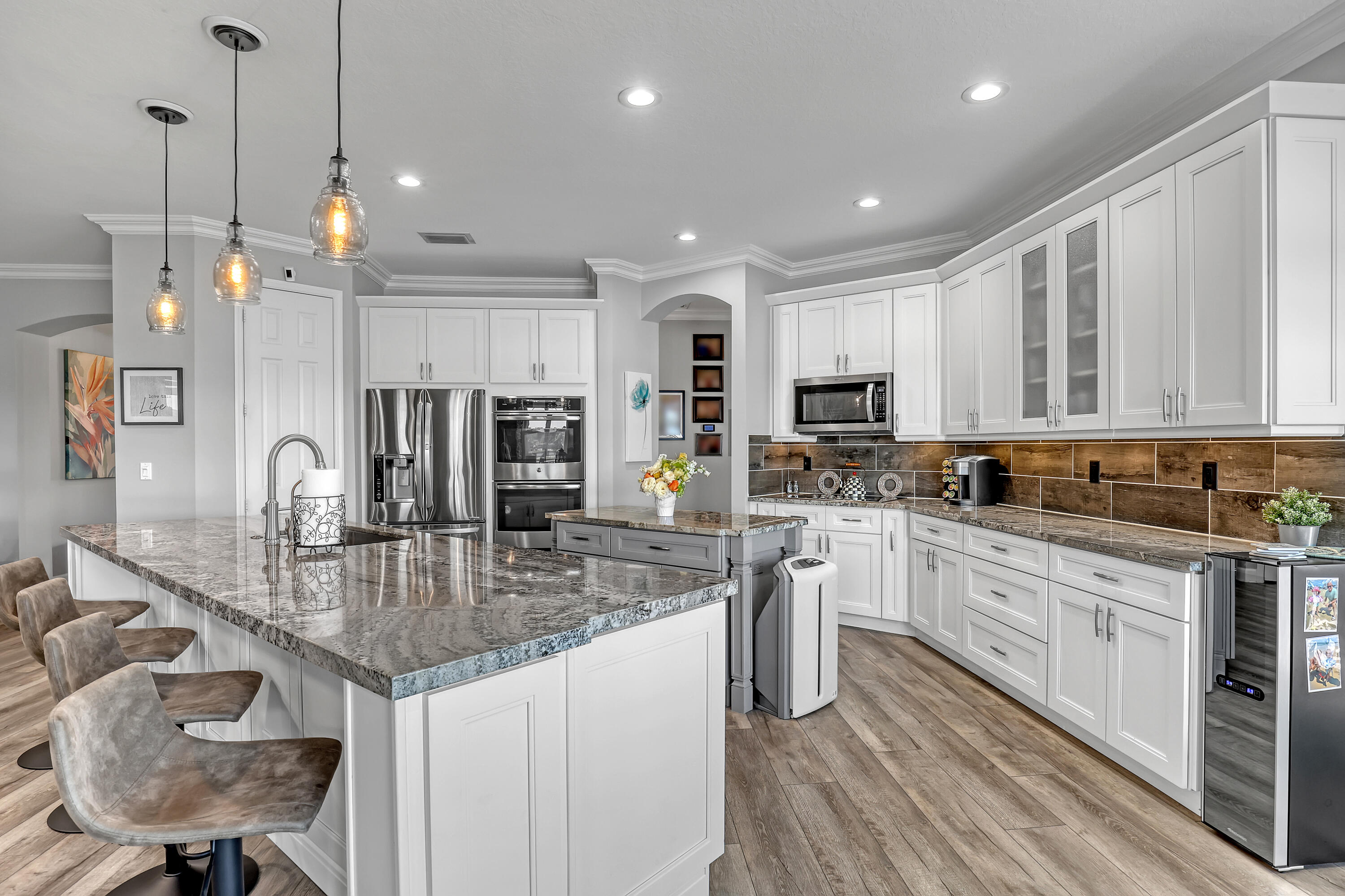 STONEHAVEN PUD - Residential Lease