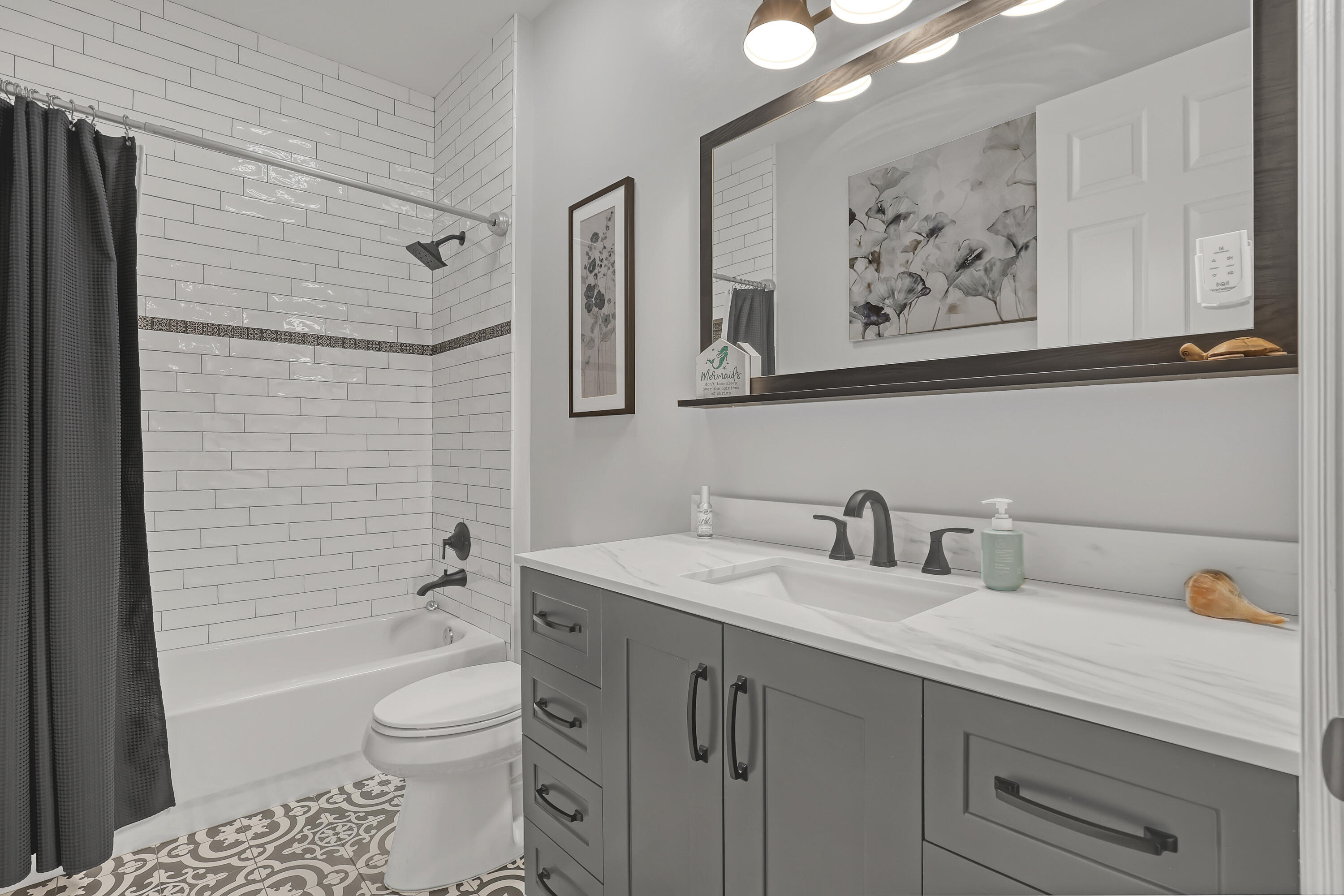 STONEHAVEN PUD - Residential Lease