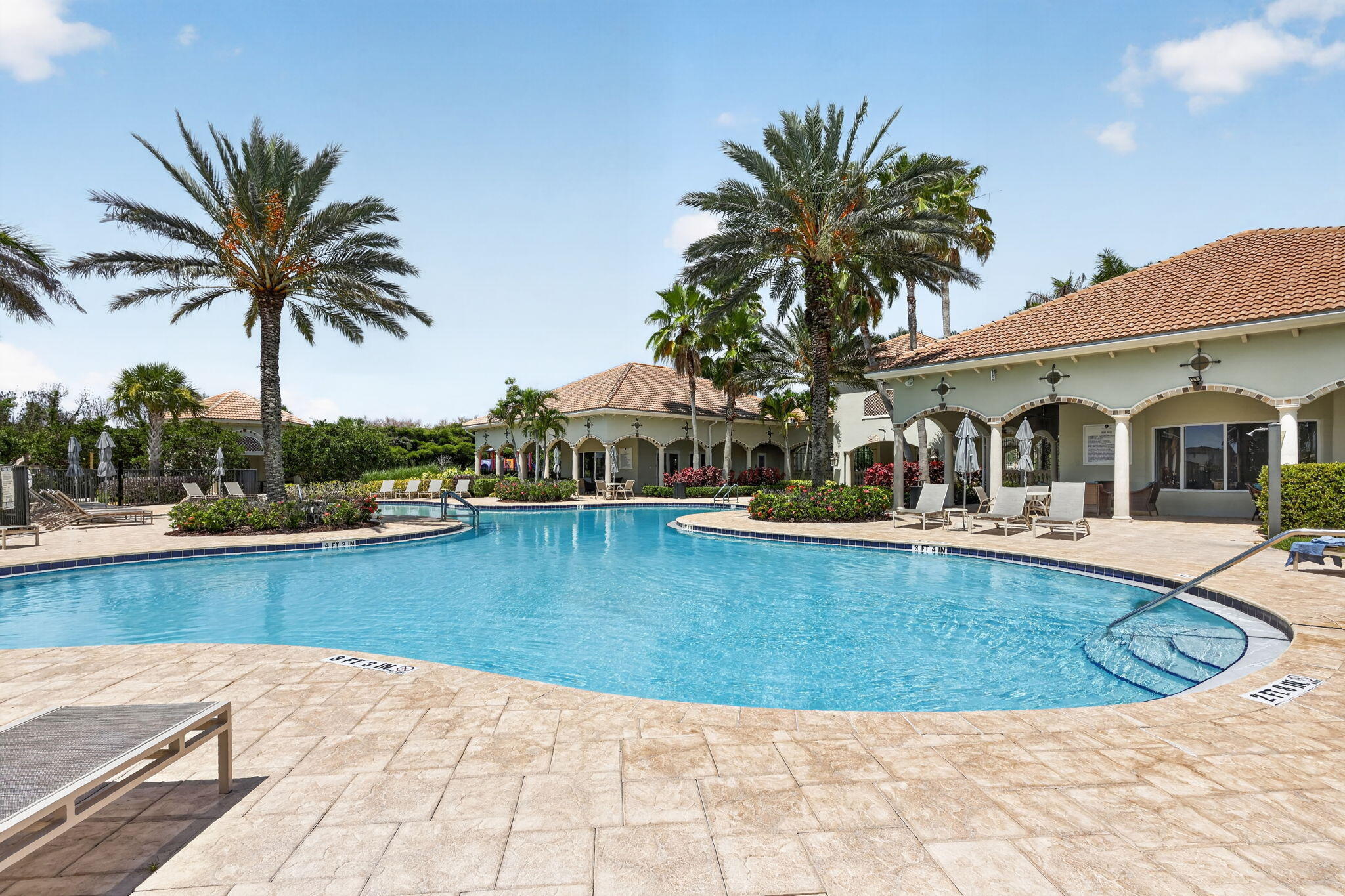 VIZCAYA FALLS PLAT 3 - Residential