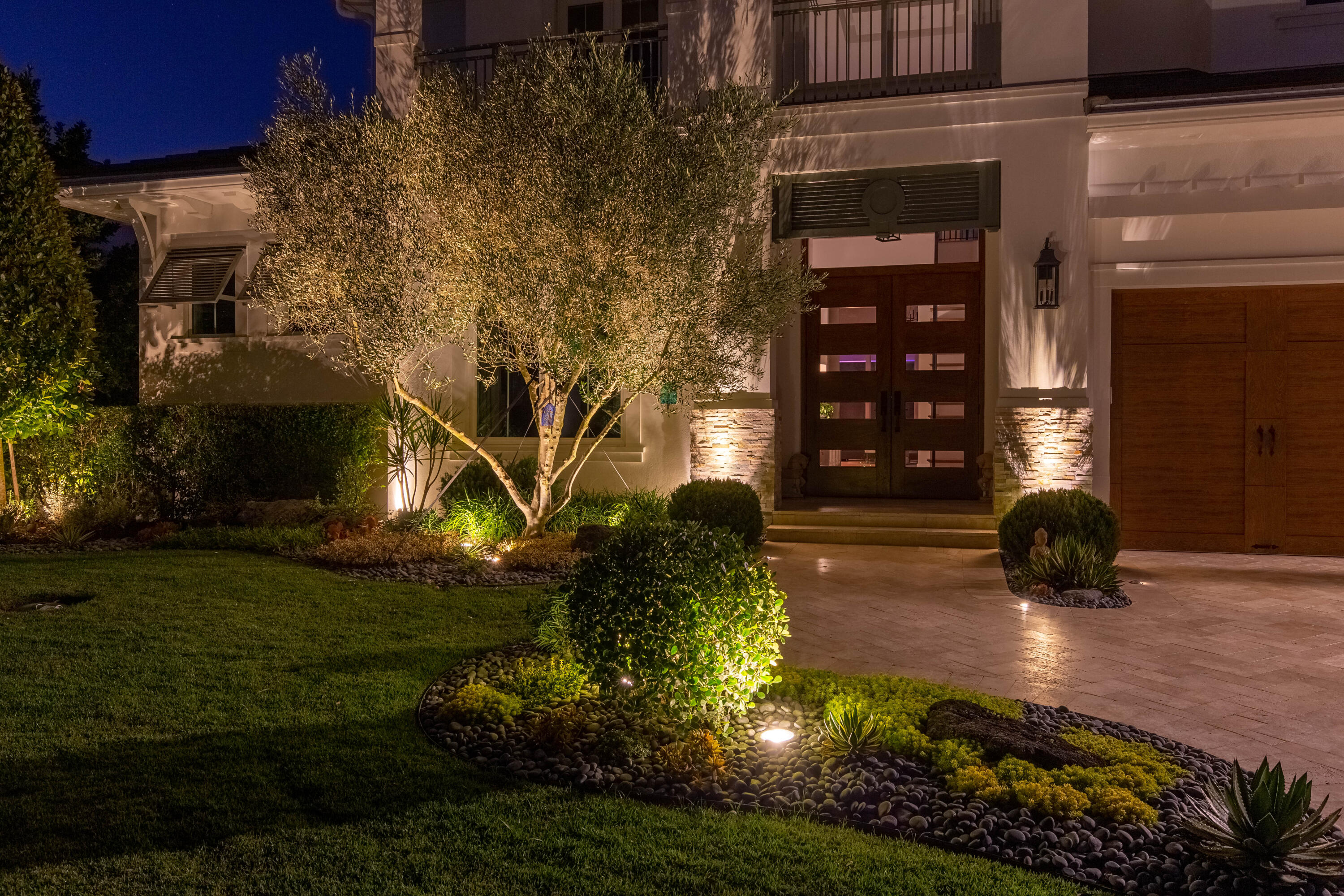 BLUE CYPRESS REPL AT PALM BEACH POLO & COUNTRY CLU - Residential