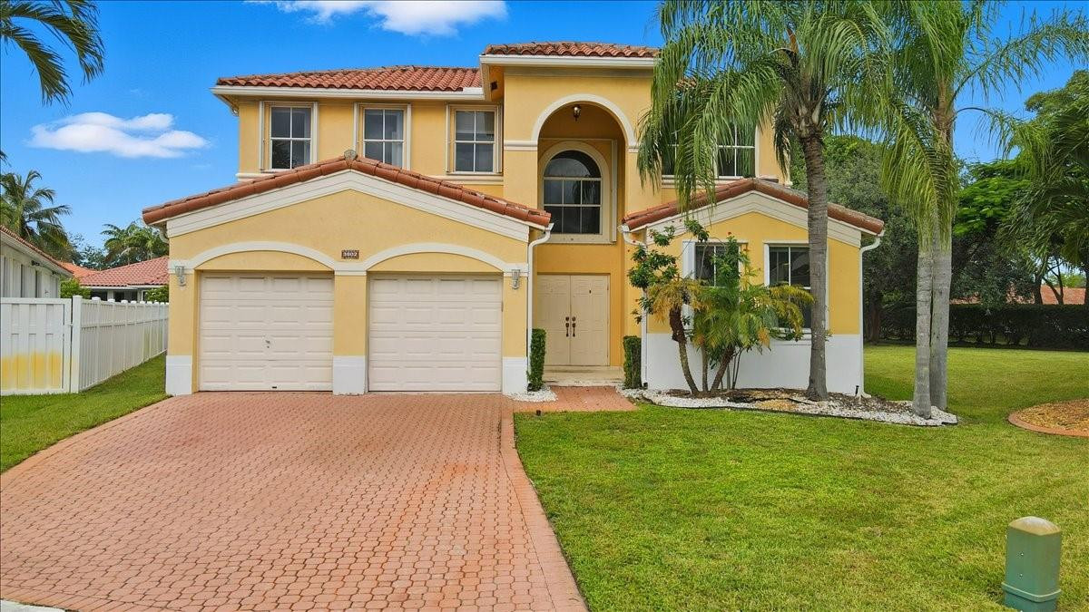NAUTICA PLAT - Residential Lease