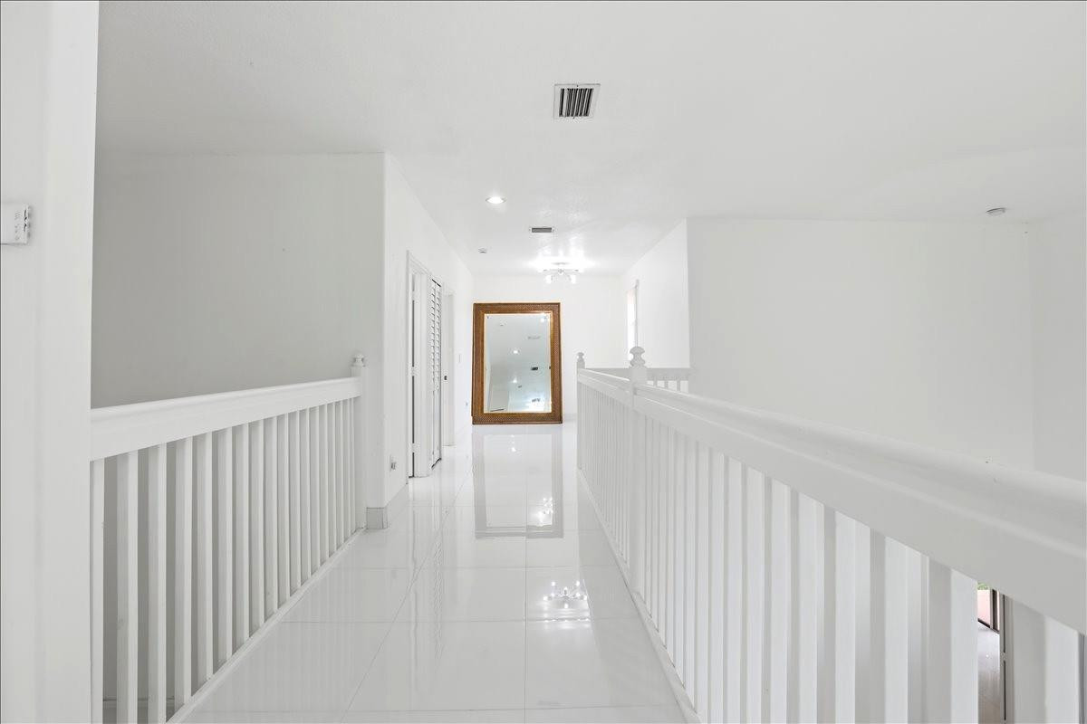 NAUTICA PLAT - Residential Lease