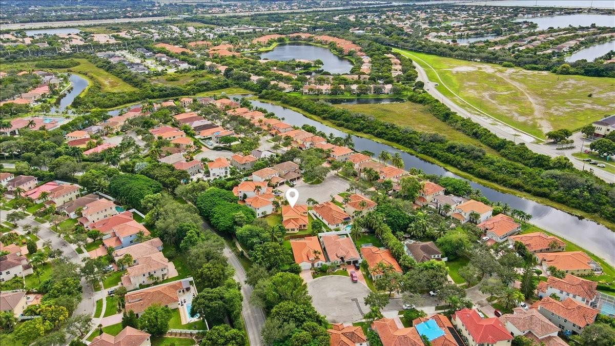 NAUTICA PLAT - Residential Lease