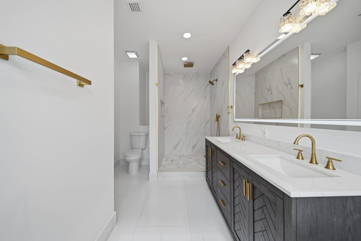 NAUTICA PLAT - Residential Lease