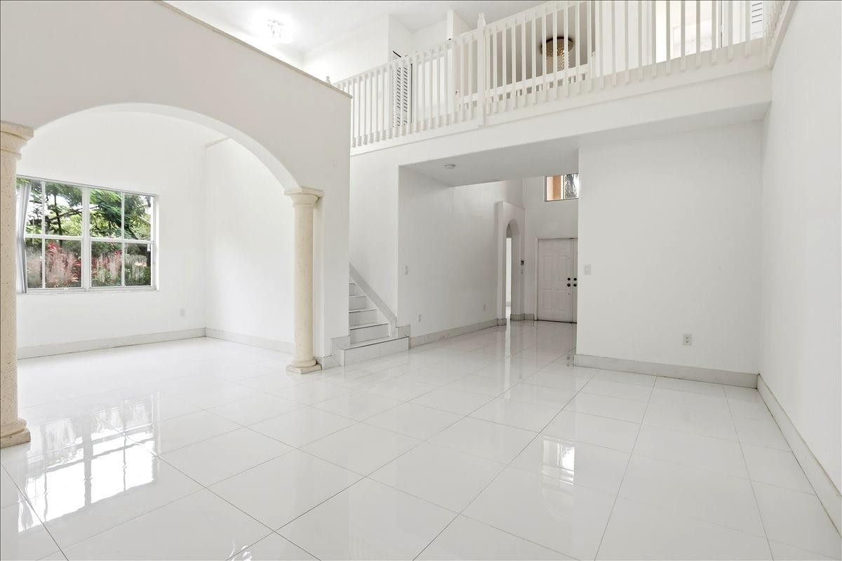 NAUTICA PLAT - Residential Lease