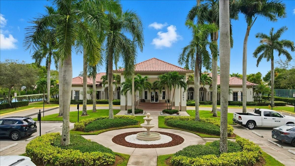 NAUTICA PLAT - Residential Lease