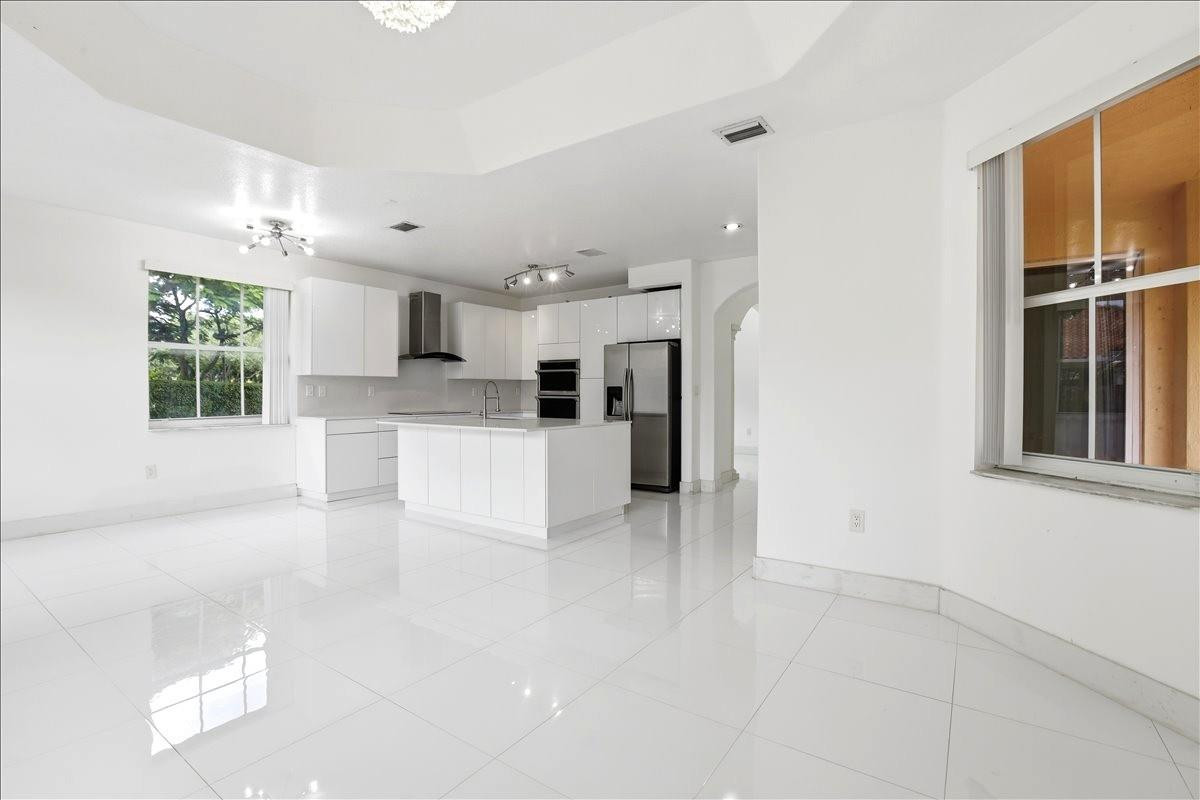 NAUTICA PLAT - Residential Lease