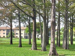 CASCADES OF LAUDERHILL - Residential Lease