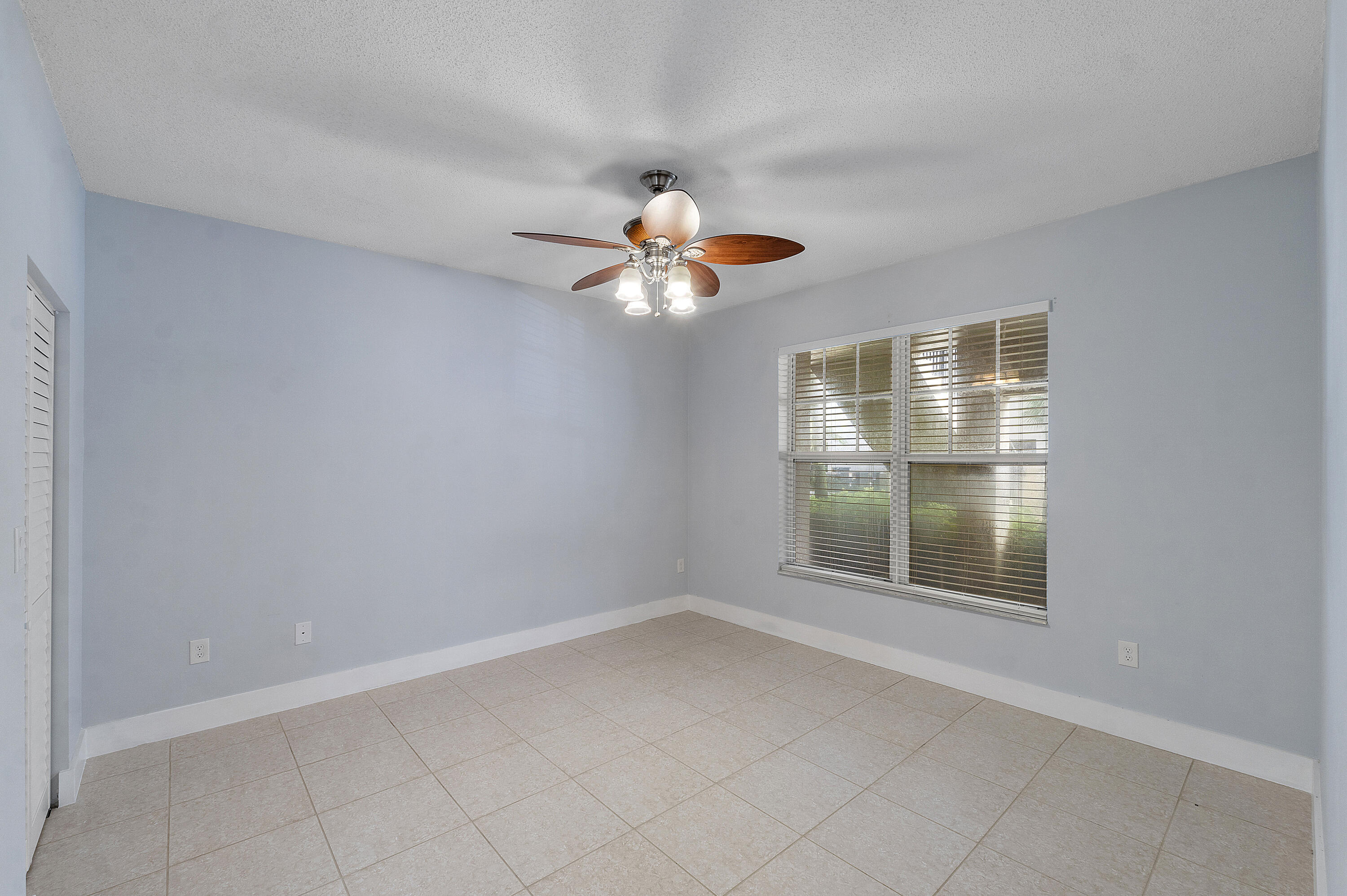 EL-AD POINCIANA CONDO - Residential Lease