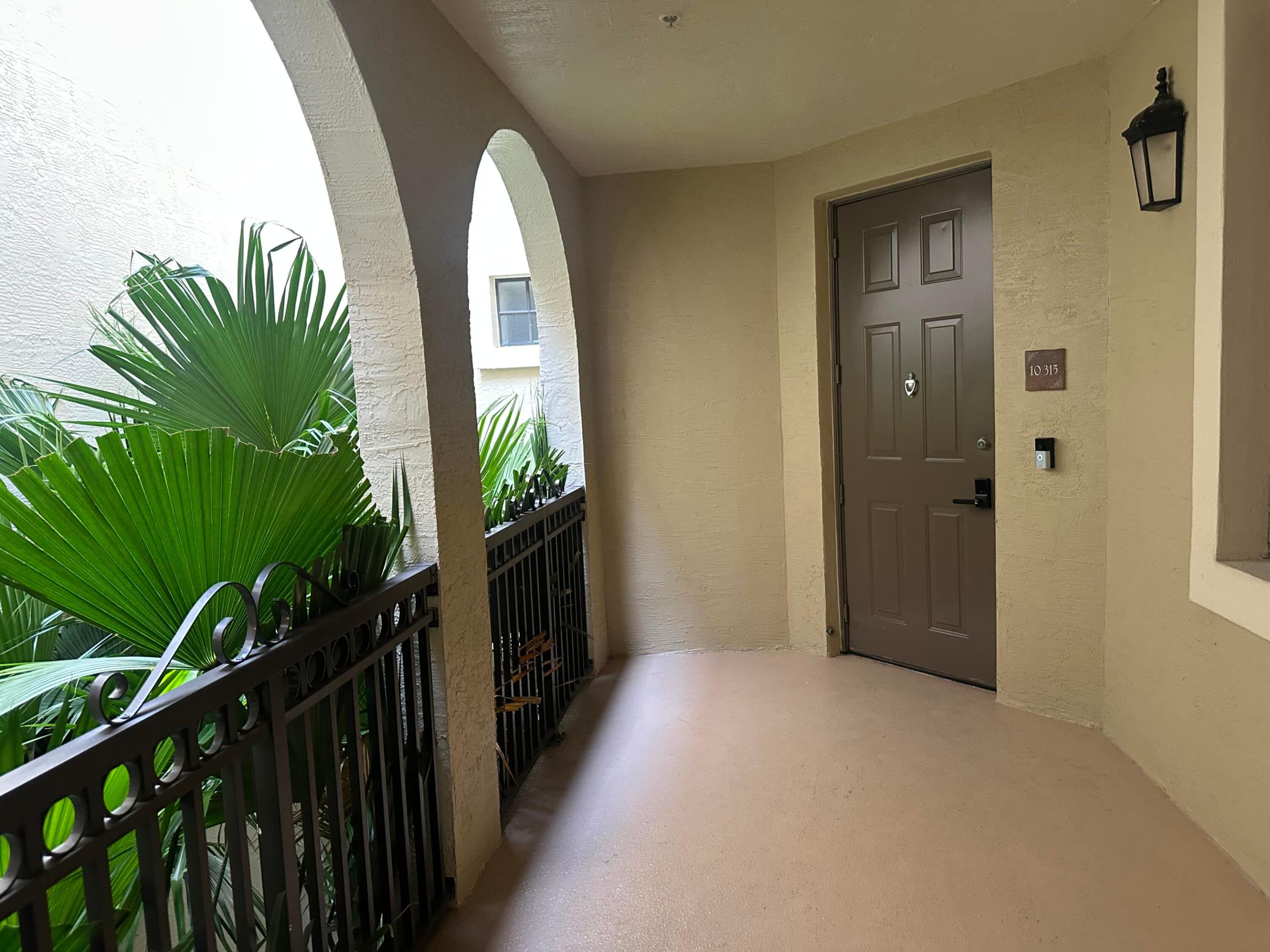 VILLA FLORA CONDO - Residential