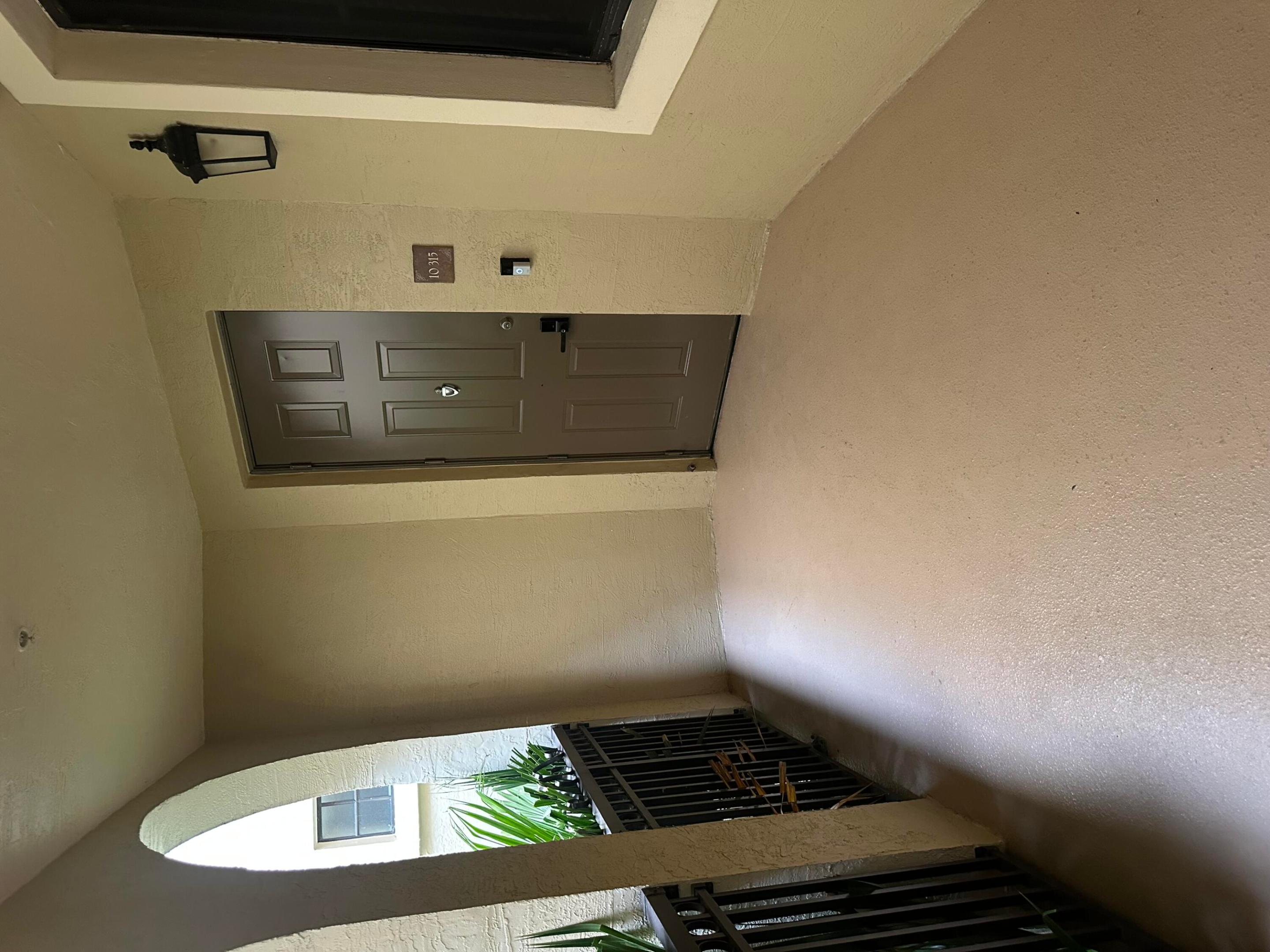 VILLA FLORA CONDO - Residential