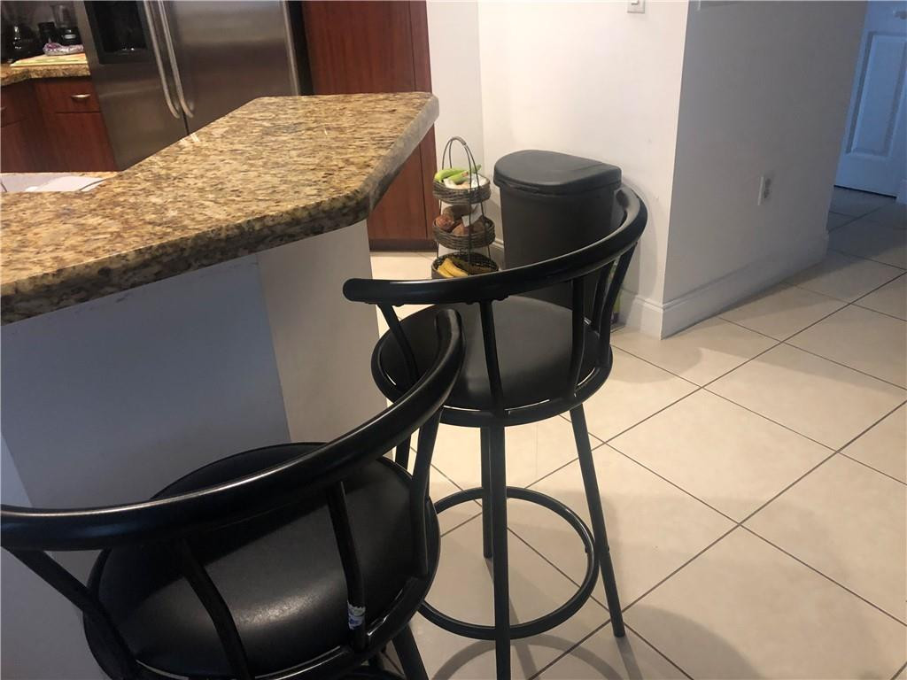 VILLA FLORA CONDO - Residential