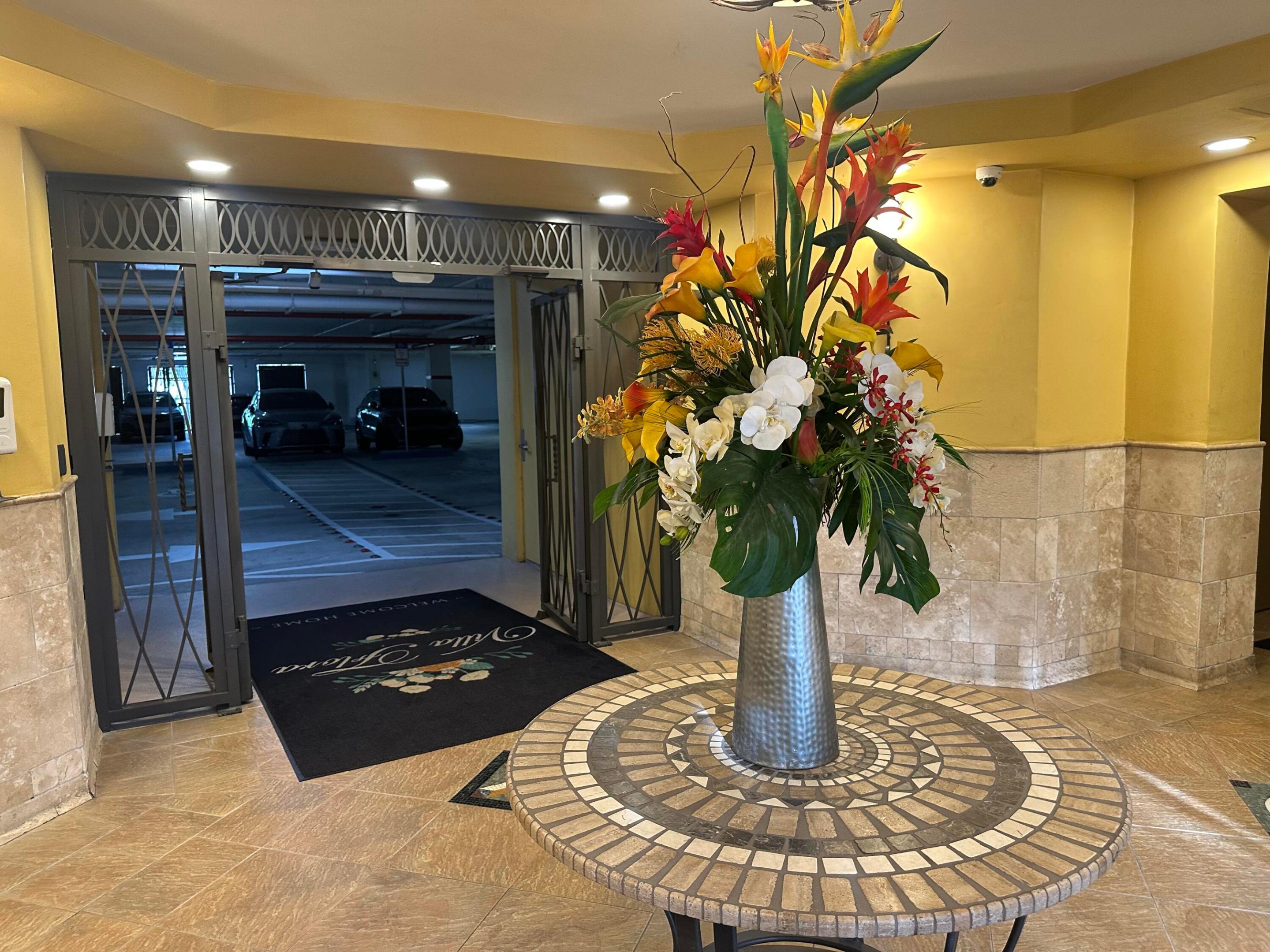 VILLA FLORA CONDO - Residential