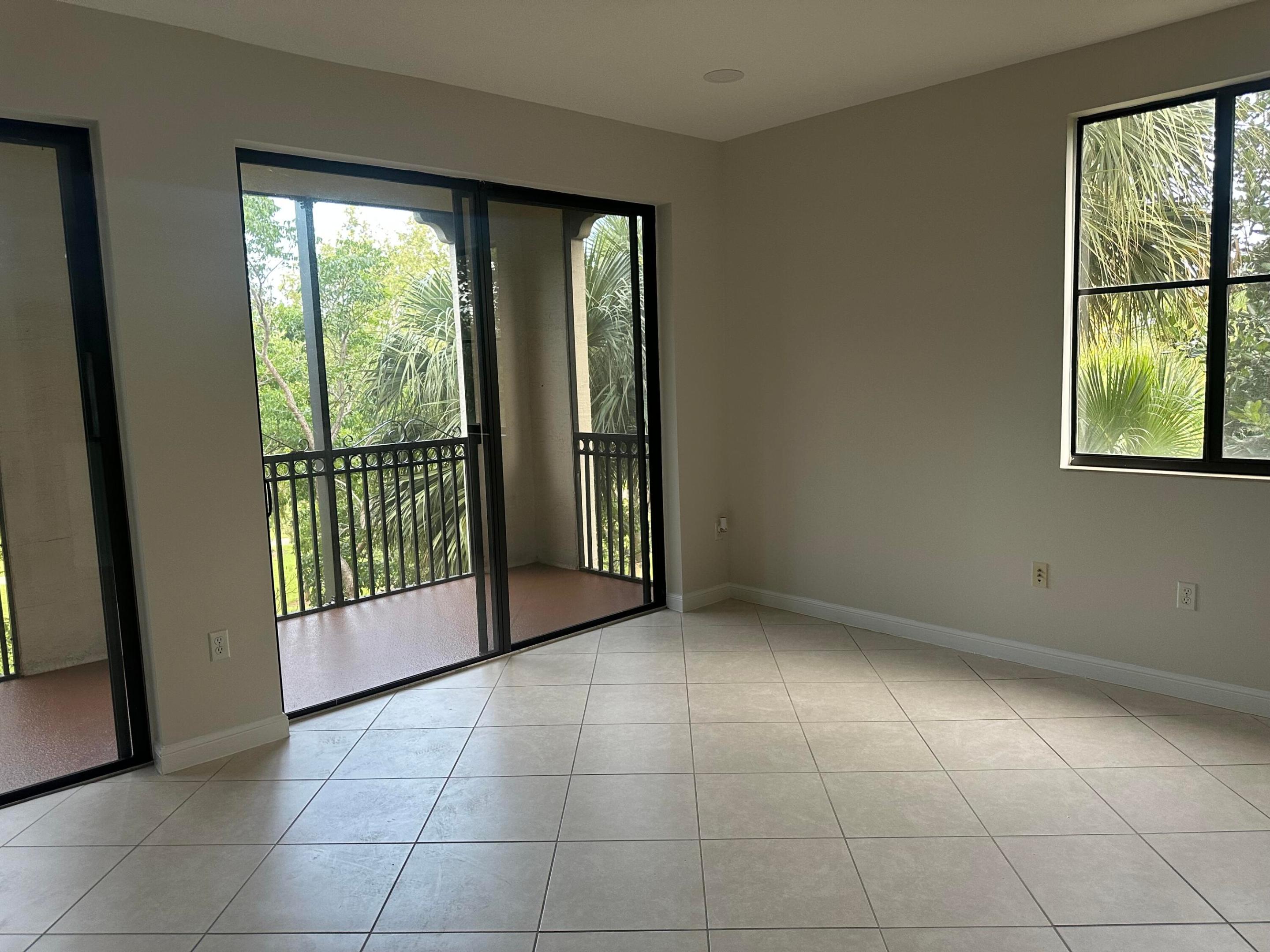 VILLA FLORA CONDO - Residential