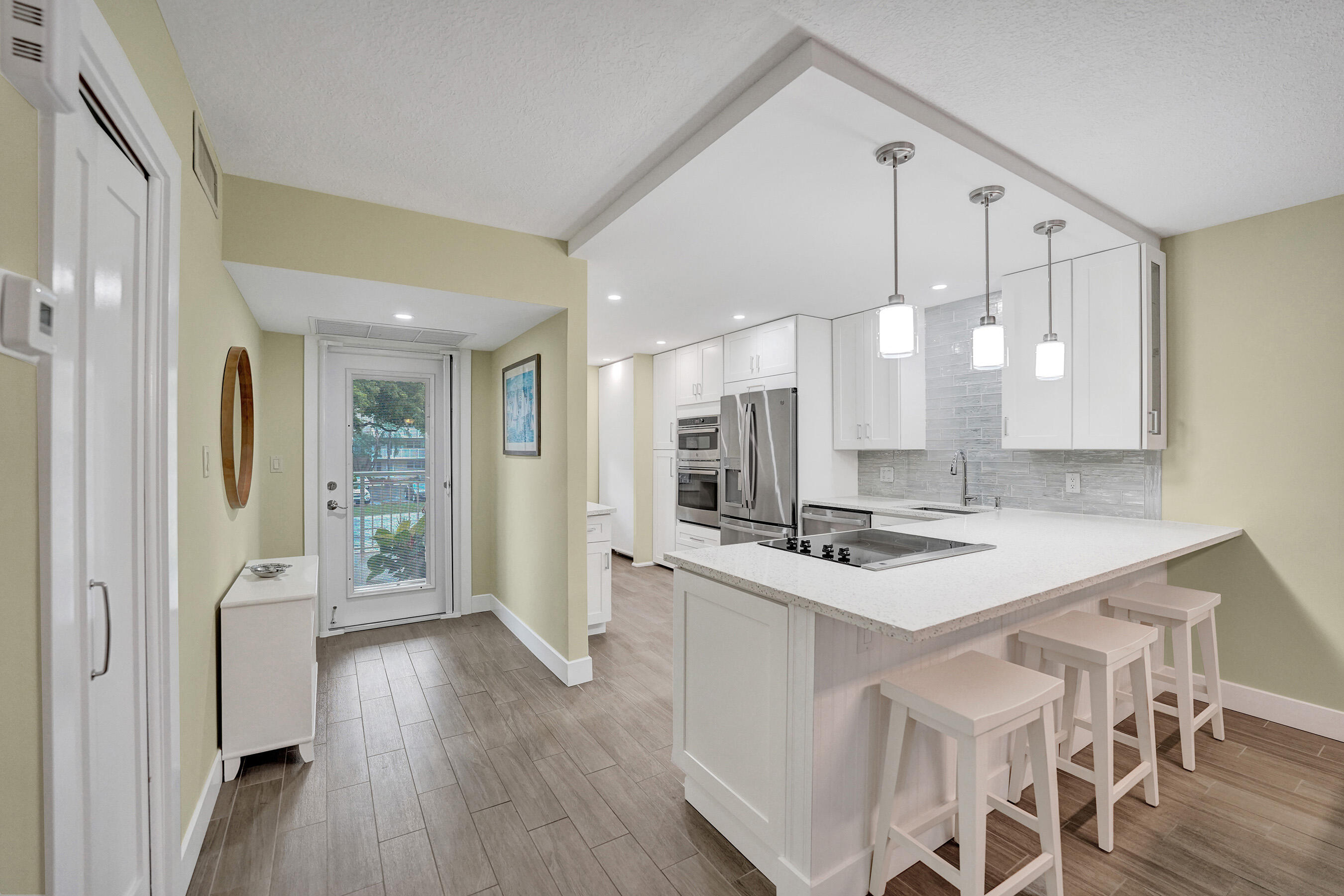 PALM-AIRE AT CORAL KEY GARDEN - Residential
