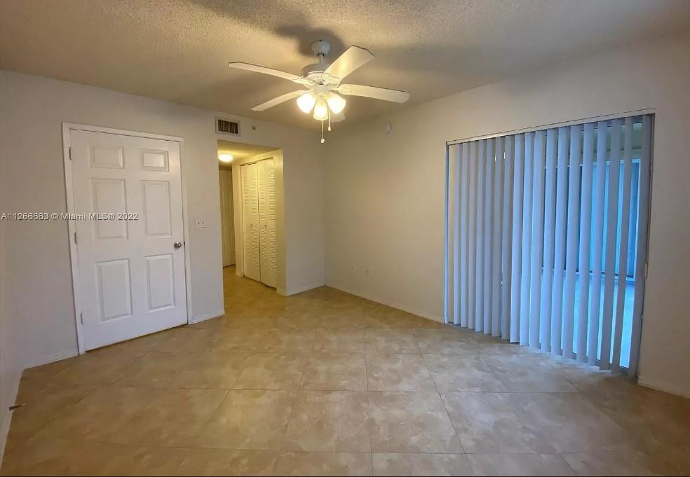 ROYAL GRAND CONDO - Residential Lease