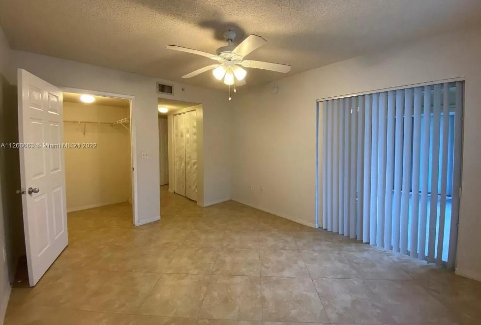 ROYAL GRAND CONDO - Residential Lease