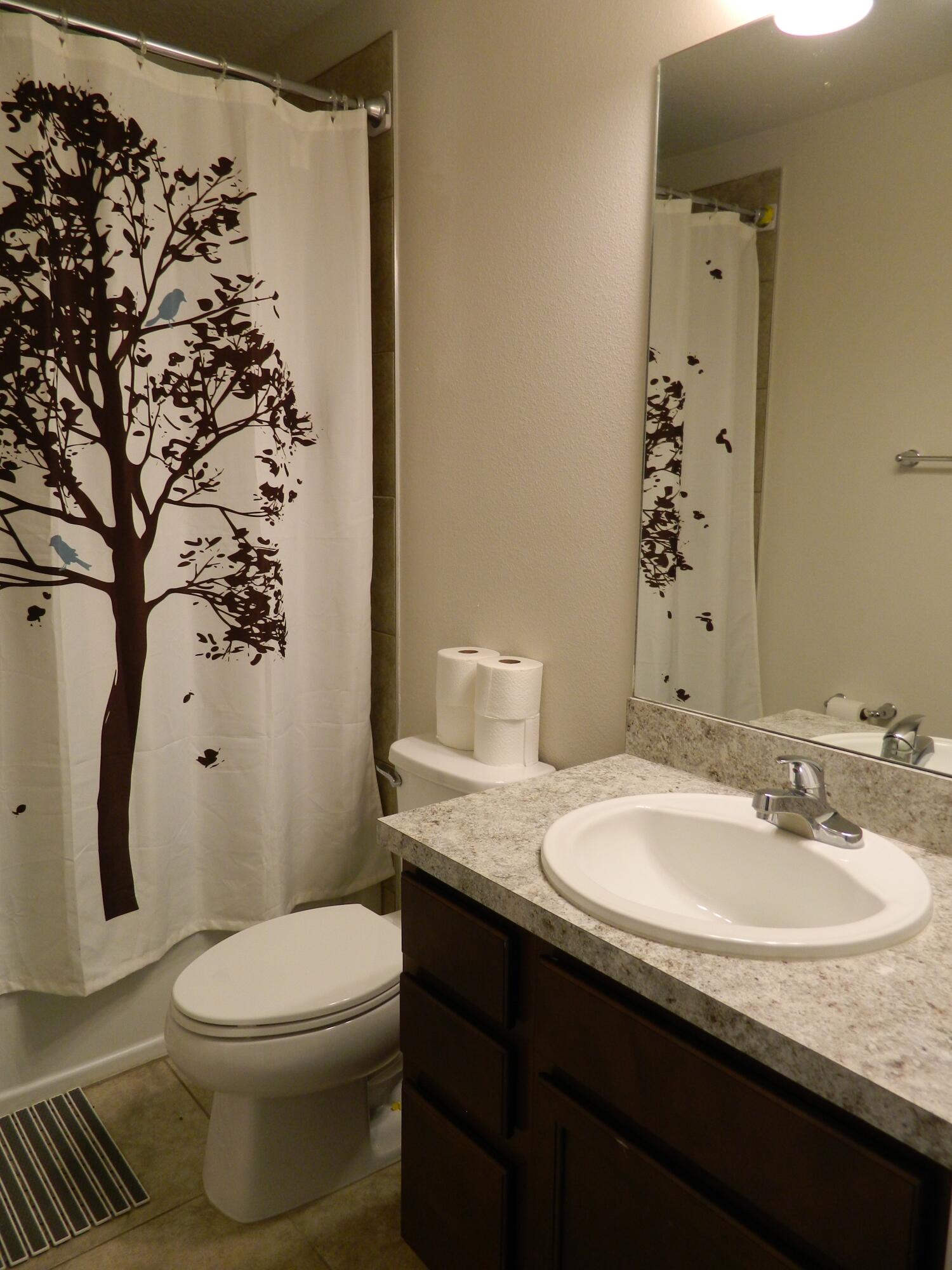 MAGNOLIA TOWNHOMES - Residential Lease