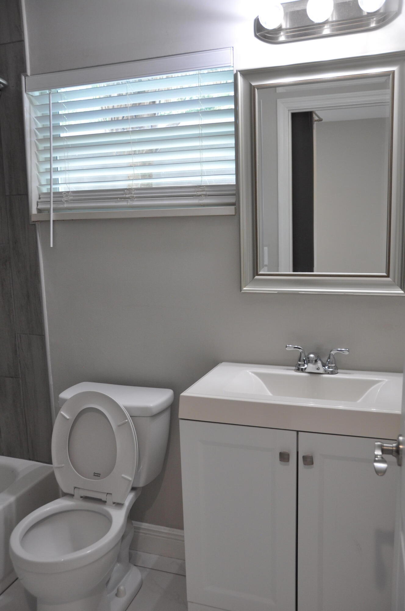 HOME BEAUTIFUL PARK - Residential Lease
