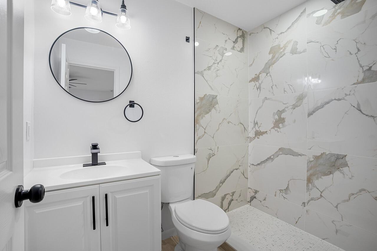 SEBASTIAN HIGHLANDS UNIT 11 - Residential