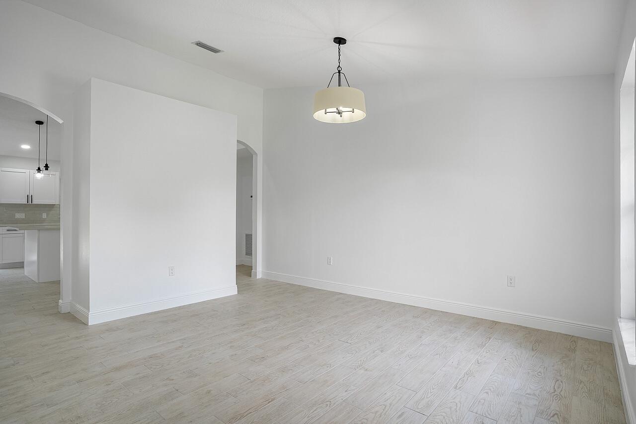 SEBASTIAN HIGHLANDS UNIT 11 - Residential