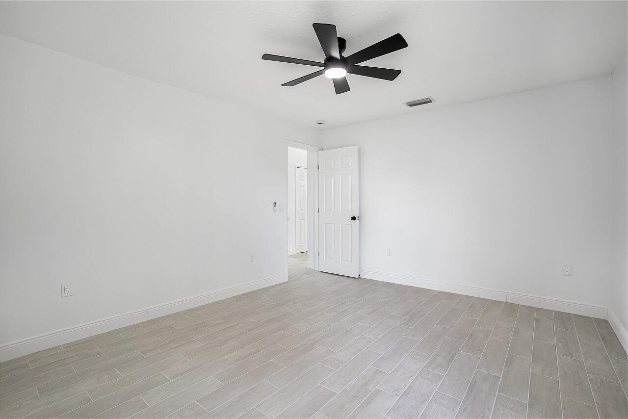 SEBASTIAN HIGHLANDS UNIT 11 - Residential