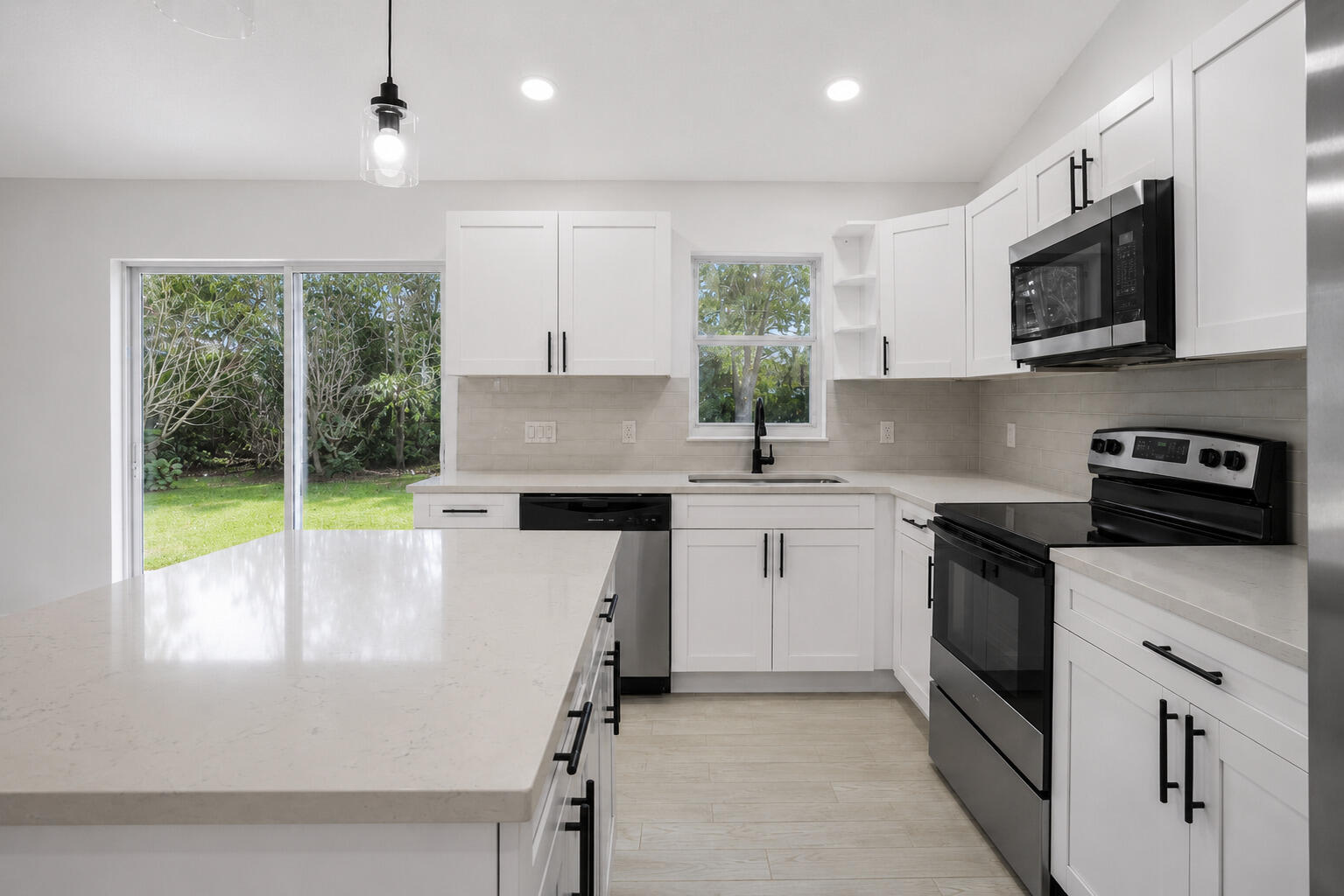 SEBASTIAN HIGHLANDS UNIT 11 - Residential