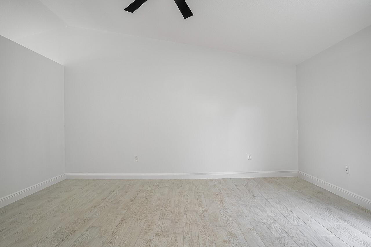 SEBASTIAN HIGHLANDS UNIT 11 - Residential