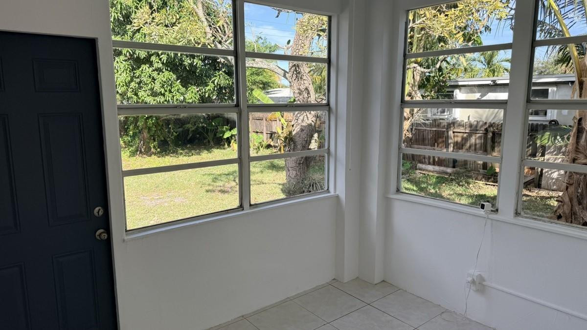 South Hollywood Amd 4-10 - Residential